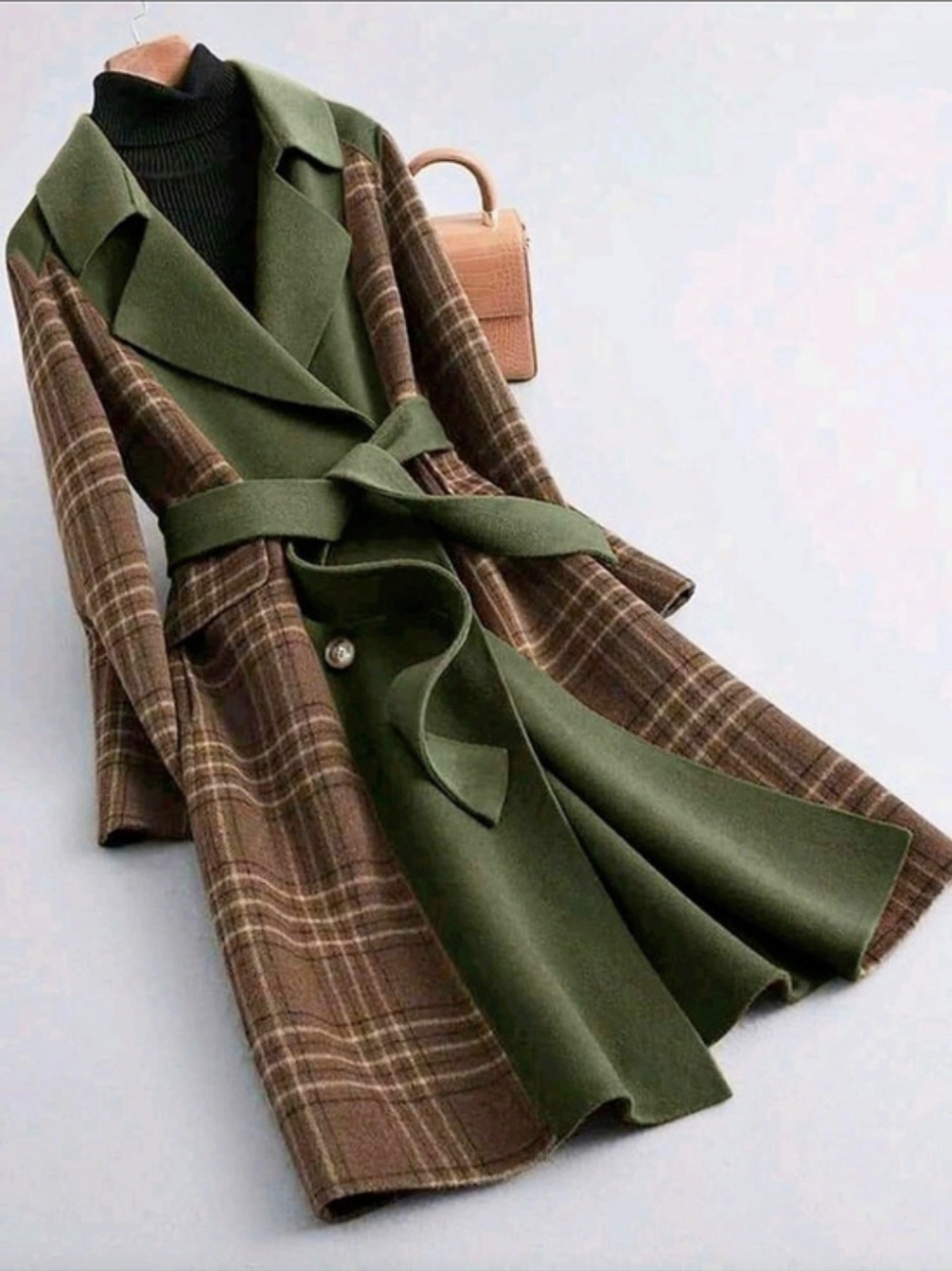 Women's Plaid Patch Trench Coat with Cloth Belt (Size M)
